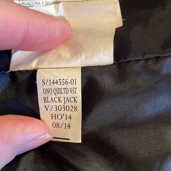 Old navy women’s Small vest quilted puff black jacket basic simple staple zip - Picture 6 of 7